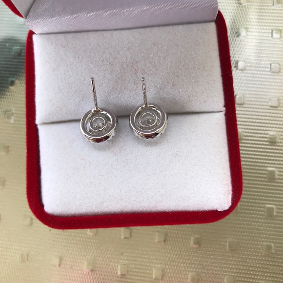 New real 925 silver diamond Cz earrings - Picture 3 of 3
